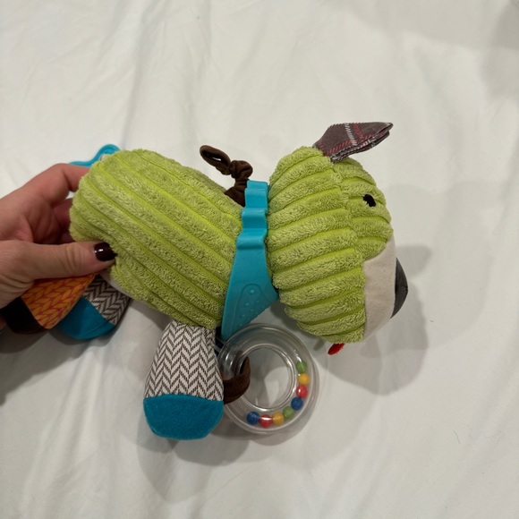 Skip Hop Bandana Buddies Baby Activity & Teething Toy with Multi Sensory Rattle - Picture 6 of 7